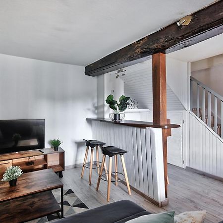 Appartement Le Spacieux Bressan - Hyper-Centre Bourg-en-Bresse Bagian luar foto