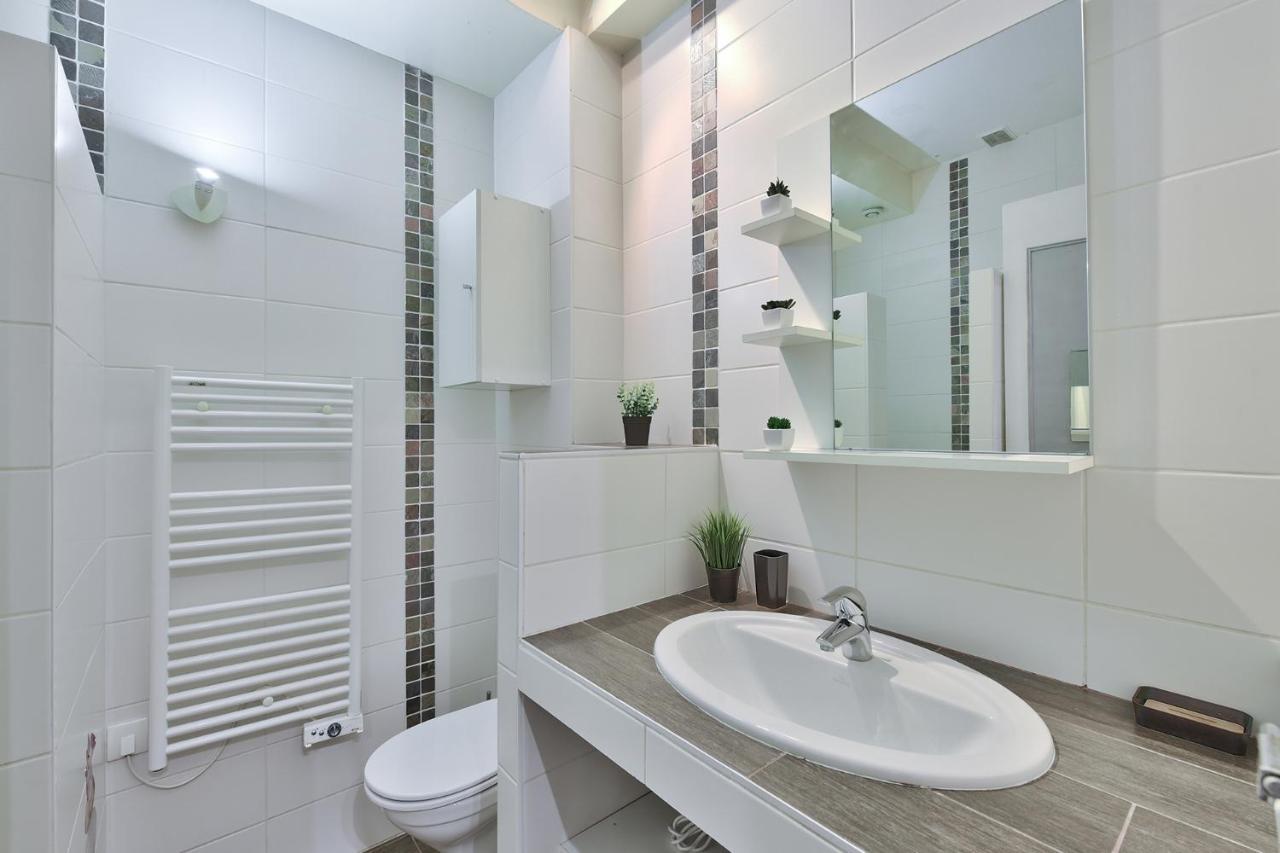 Appartement Le Spacieux Bressan - Hyper-Centre Bourg-en-Bresse Bagian luar foto